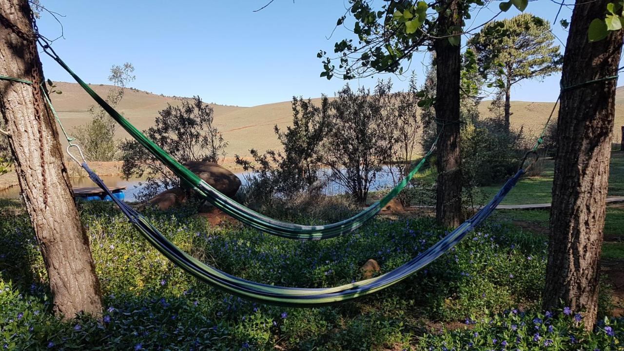 Hotel Nguni Moon Tepee Camp Underberg Exterior foto
